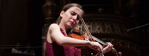 El Concurso Internacional de Violín Yehudi Menuhin 2018: Una Vitrina para el Talento y la Competición Musical Feroz